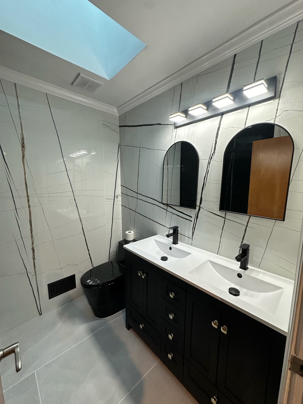 Bathroom remodel — real ARCED project photo 1 of 8