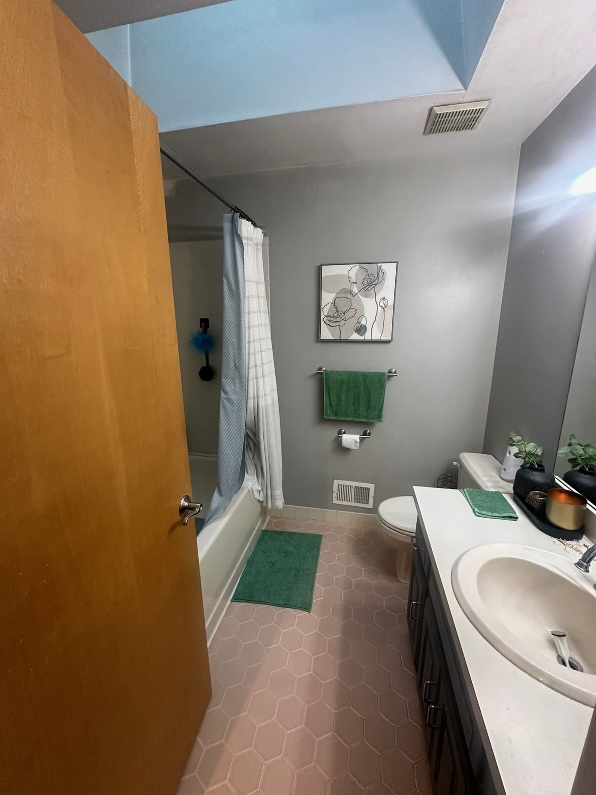 Bathroom remodel — real ARCED project photo 6 of 8